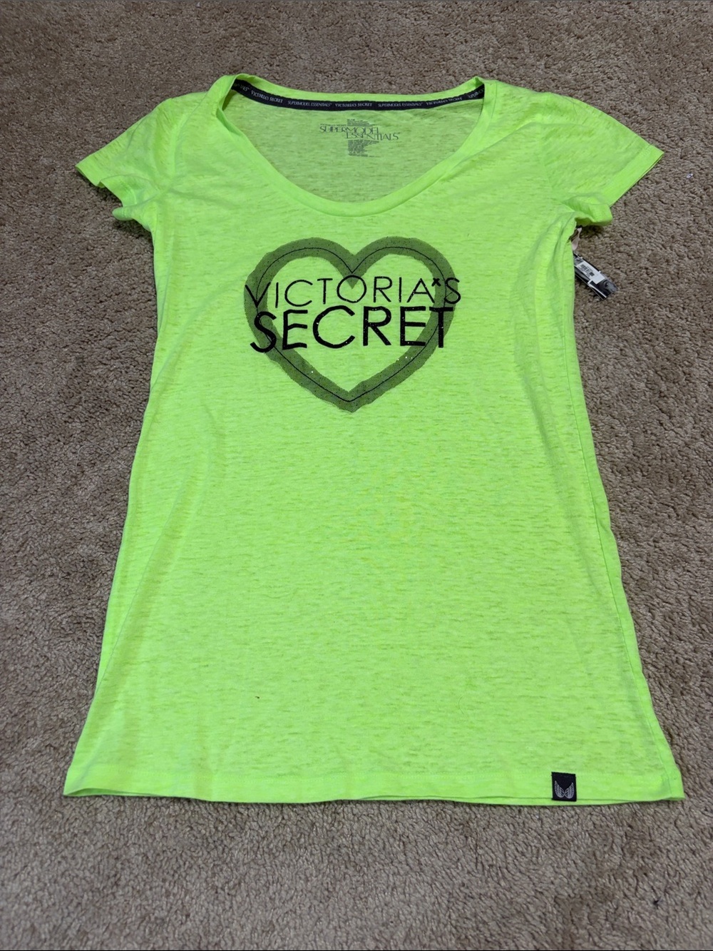 Victoria Secret Vintage Neon  Green Supermodel Essential Scoop Neck Tee Medium